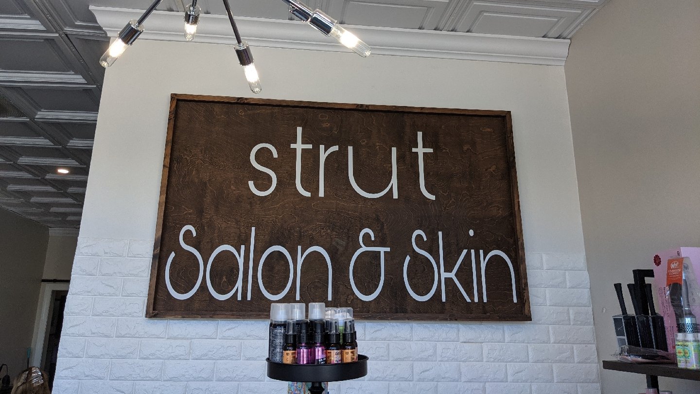 Fawn Lee ~ Stylist Strut Salon And Skin Reviews Photos Work Time Phone Number And Address